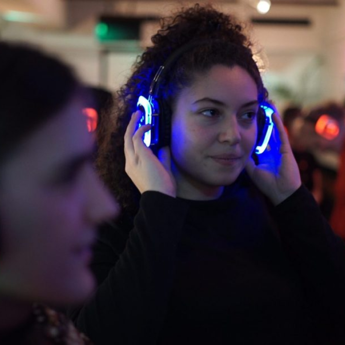 Silent Disco pakket - 50 koptelefoon - 1 zender
